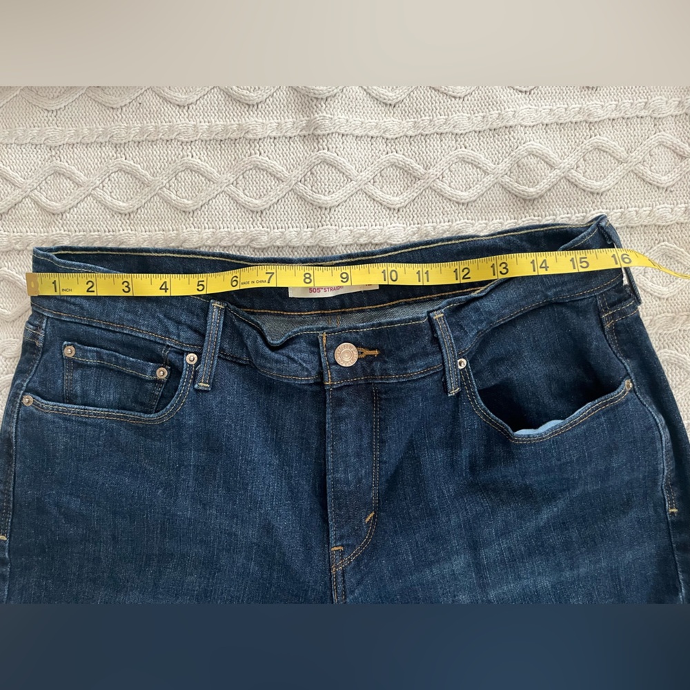 Levi’s 505 Straight Dark Wash Distressed Classic Blue Women's Jeans Size 12 - Picture 16 of 16
